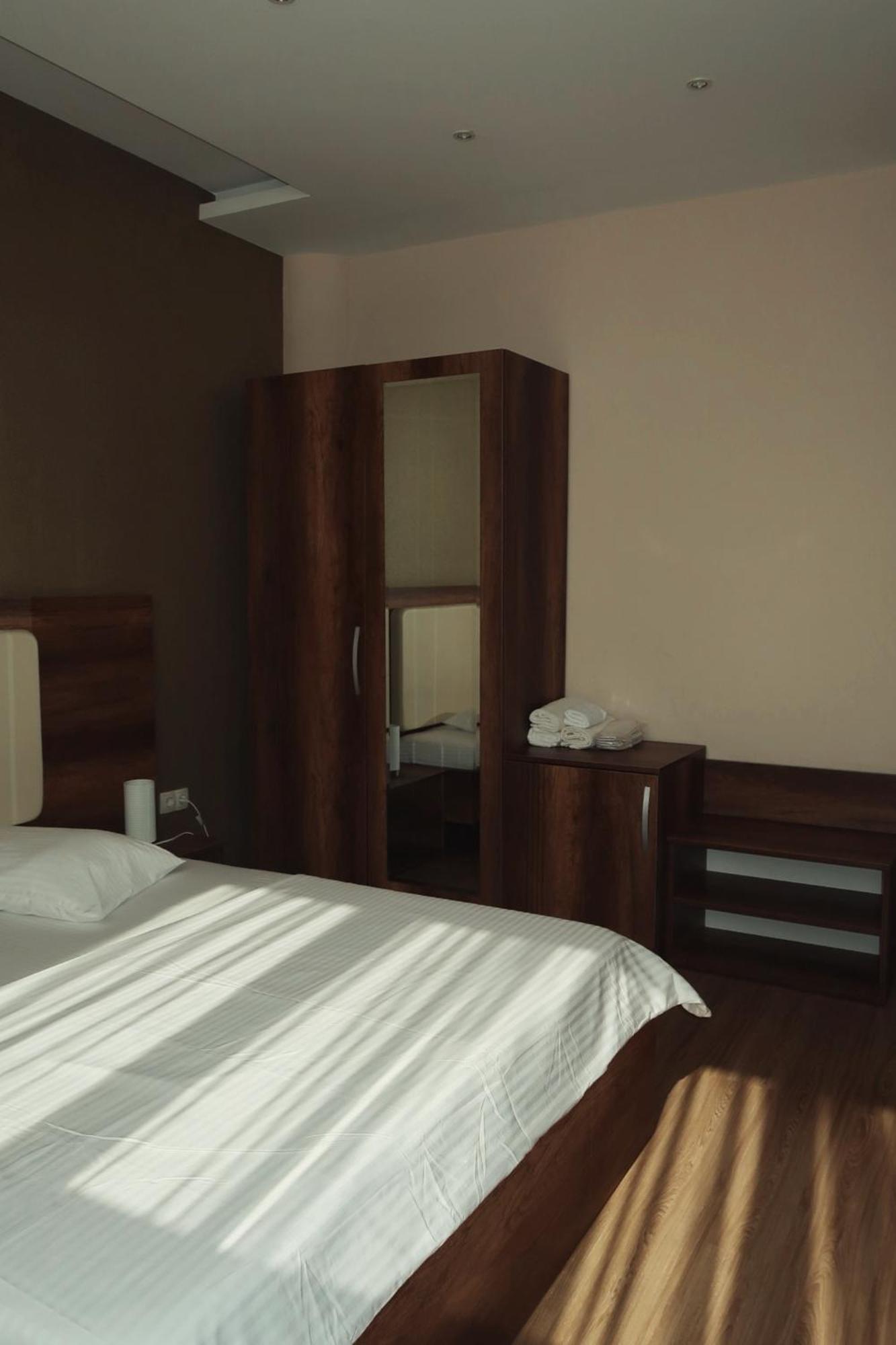 Hotel Antika Печ Экстерьер фото