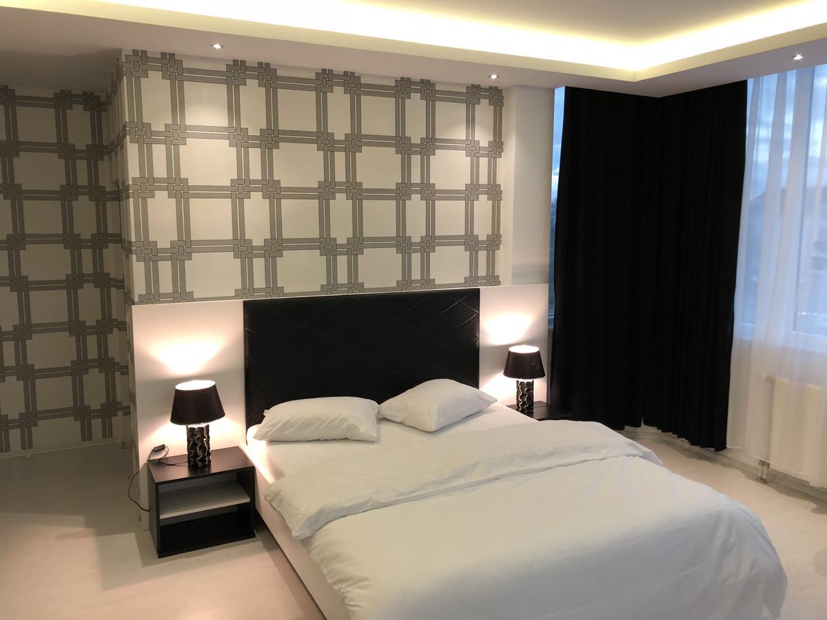 Hotel Antika Печ Экстерьер фото